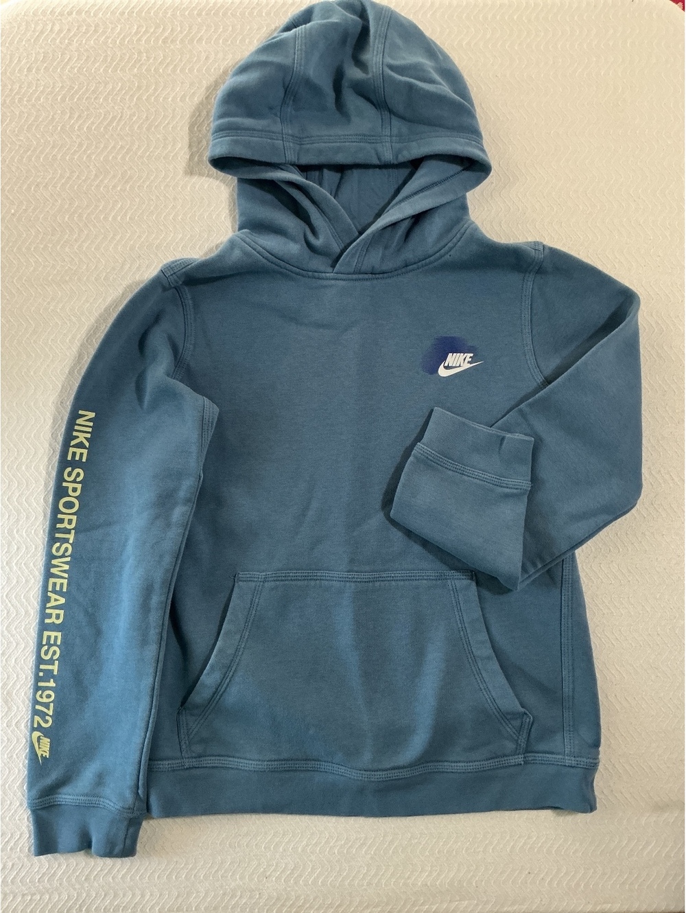 Nike Sportswear boys Hoodie Sweatshirt Size Large Aegean Blue